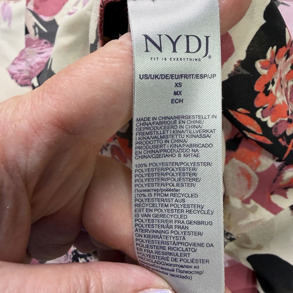 NYDJ Not your Daughters Jeans Pintuck Blouse Floral Pink XS Feminine Career - Picture 9 of 12